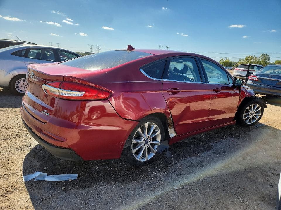 2019 FORD FUSION SE 3