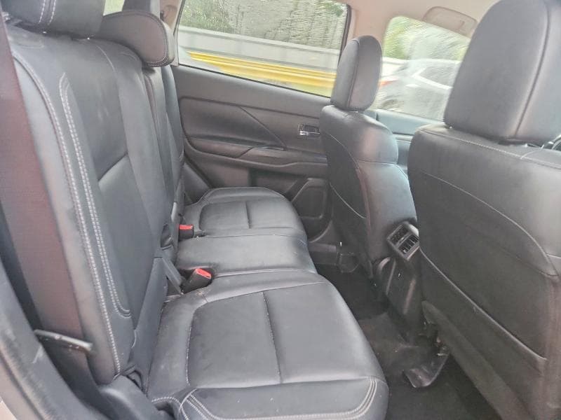2019 MITSUBISHI OUTLANDER SE 11