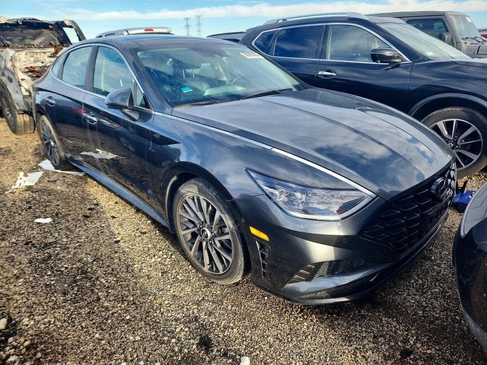 2022 HYUNDAI SONATA LIMITED 4