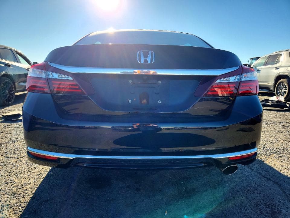 2017 HONDA ACCORD LX 6