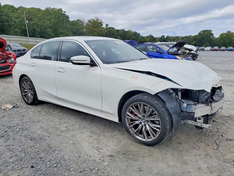 2024 BMW 330XI 4