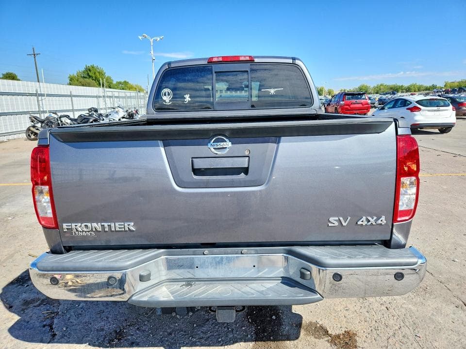 2017 NISSAN FRONTIER SV 6