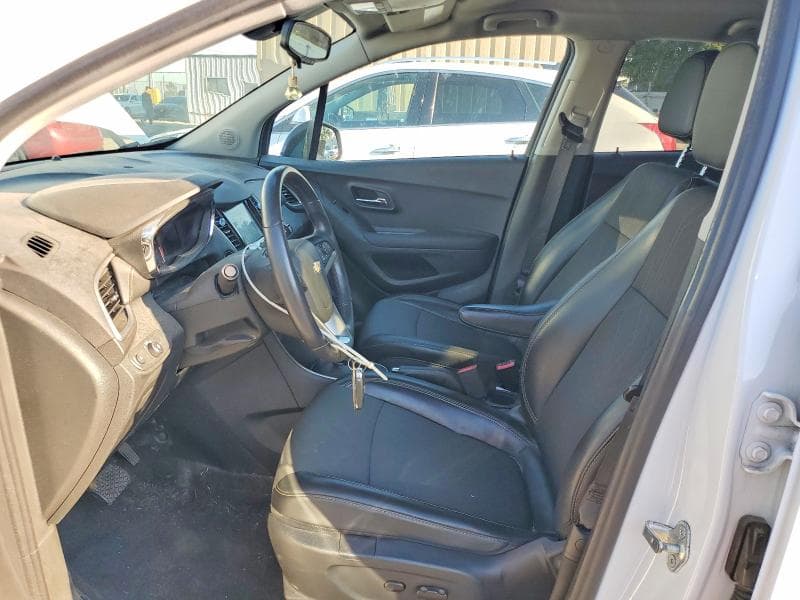 2020 CHEVROLET TRAX 1LT 7