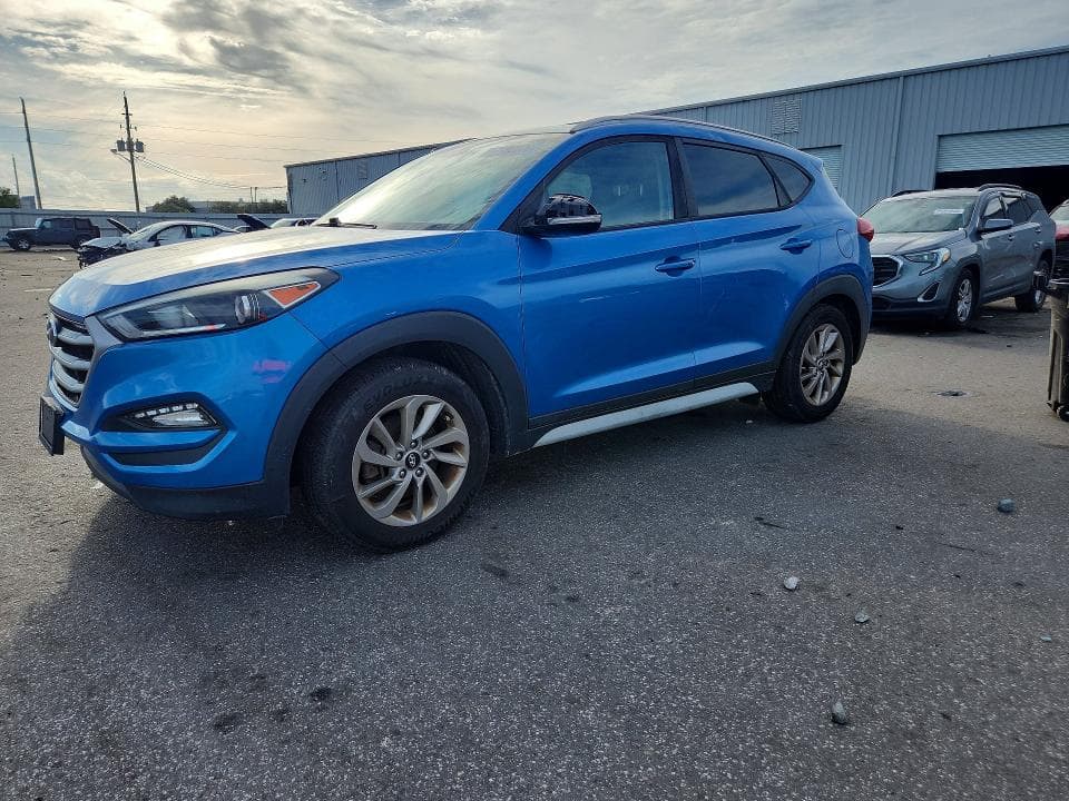 2017 HYUNDAI TUCSON SE PLUS - 1