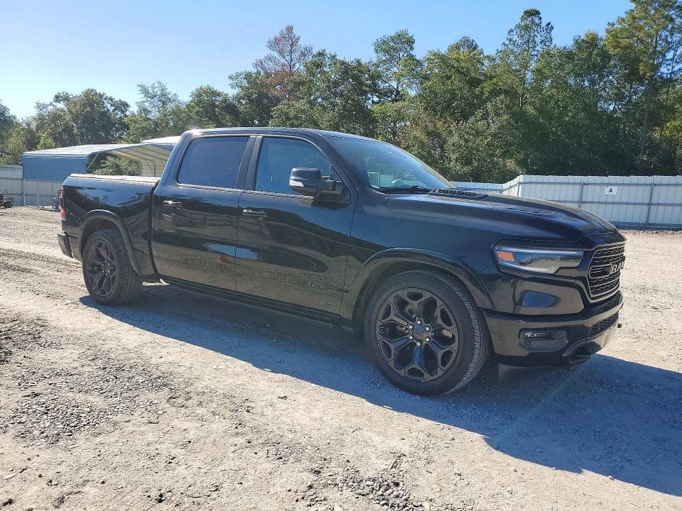 2020 RAM 1500 LIMITED 4