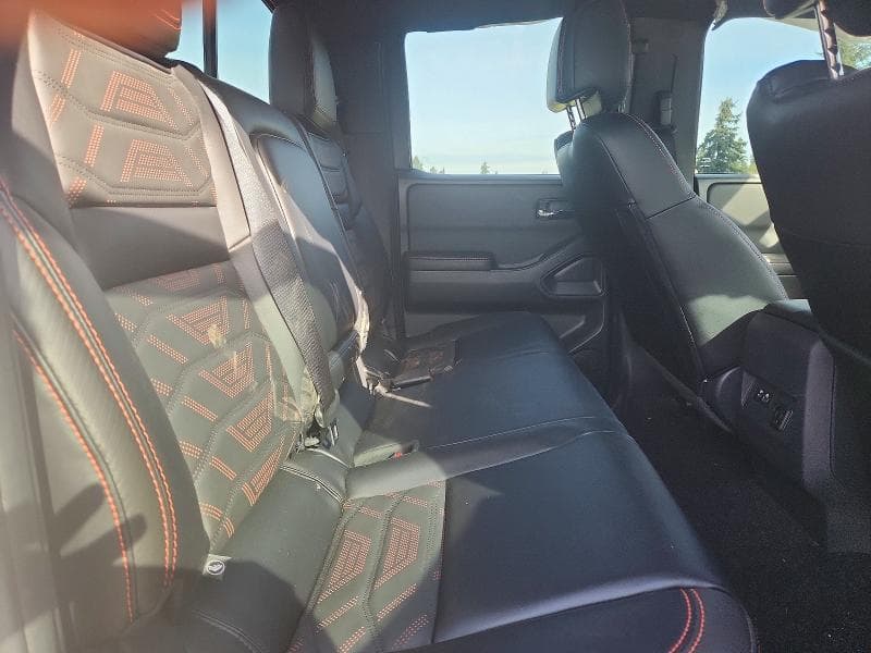 2025 NISSAN FRONTIER PRO-4X 10