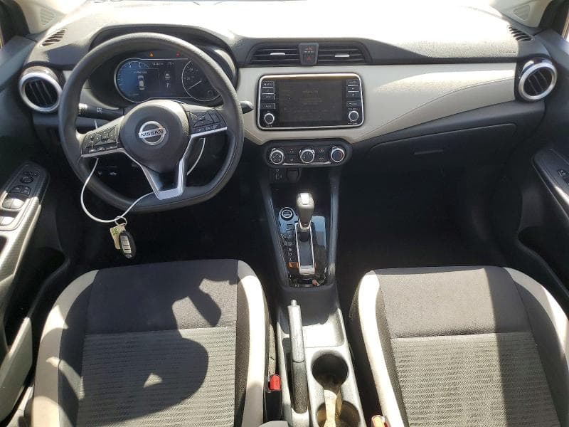 2021 NISSAN VERSA SV 8