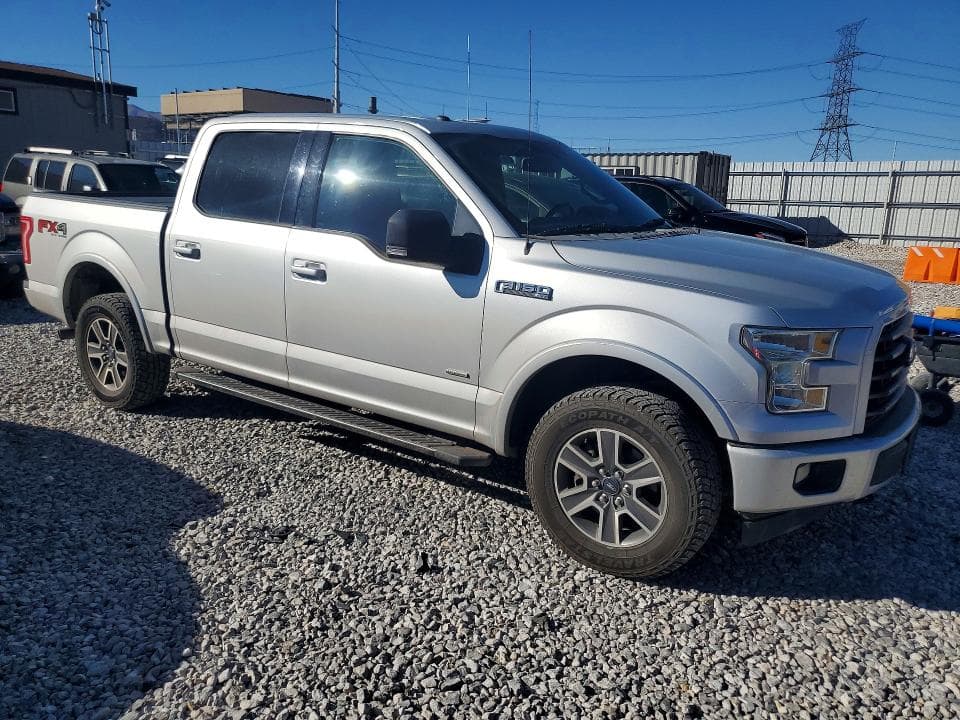 2017 FORD F150 SUPERCREW 4