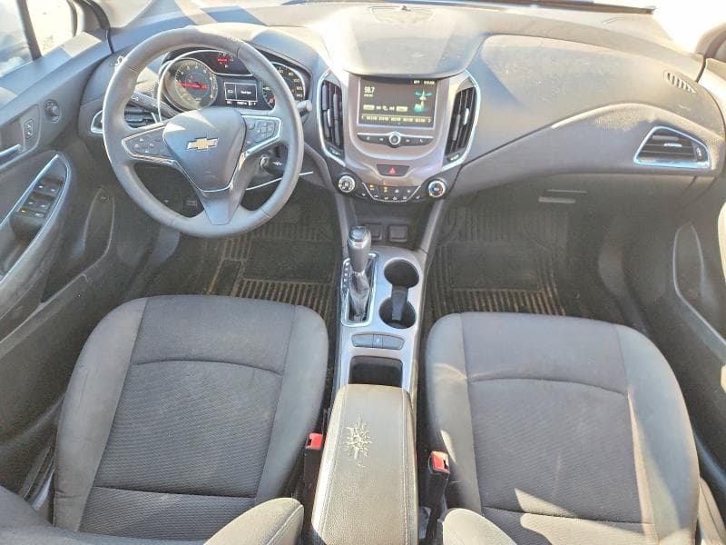 2017 CHEVROLET CRUZE LT 8
