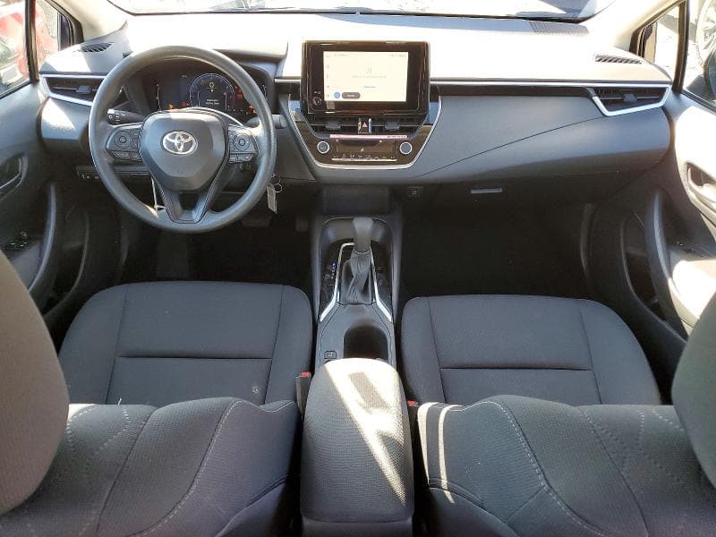 2026 TOYOTA COROLLA LE 8