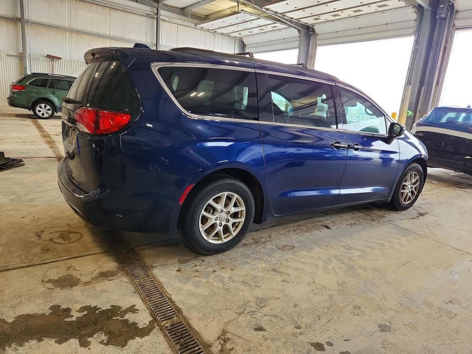 2017 CHRYSLER PACIFICA TOURING L 3