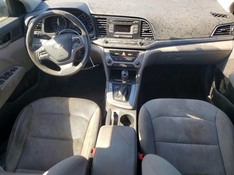 2018 HYUNDAI ELANTRA SE 8