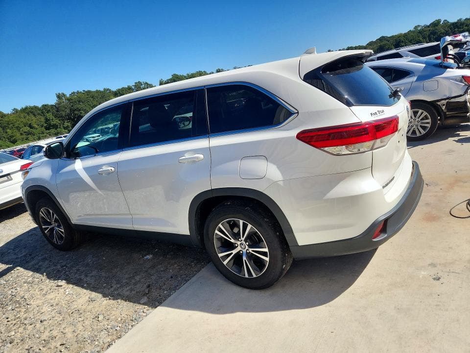 2019 TOYOTA HIGHLANDER LE PLUS 2