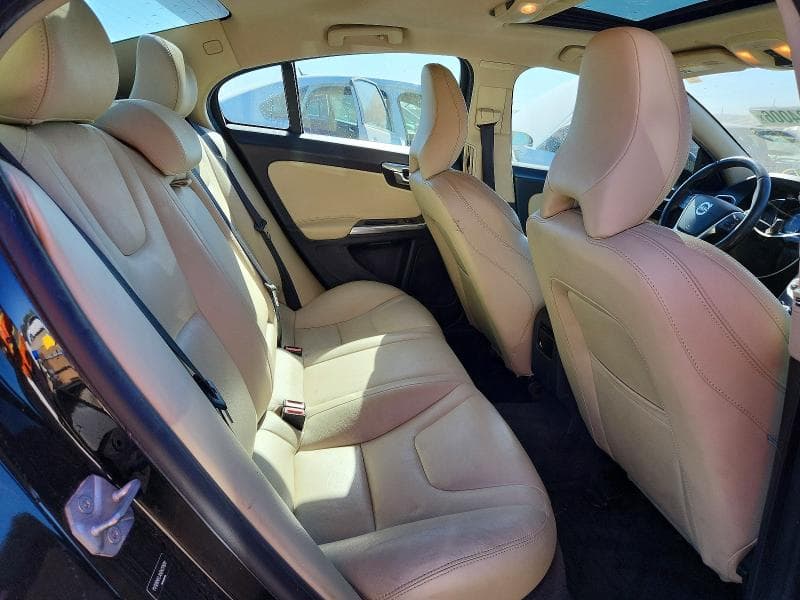 2017 VOLVO S60 10