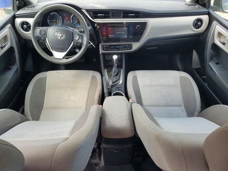 2017 TOYOTA COROLLA LE 8
