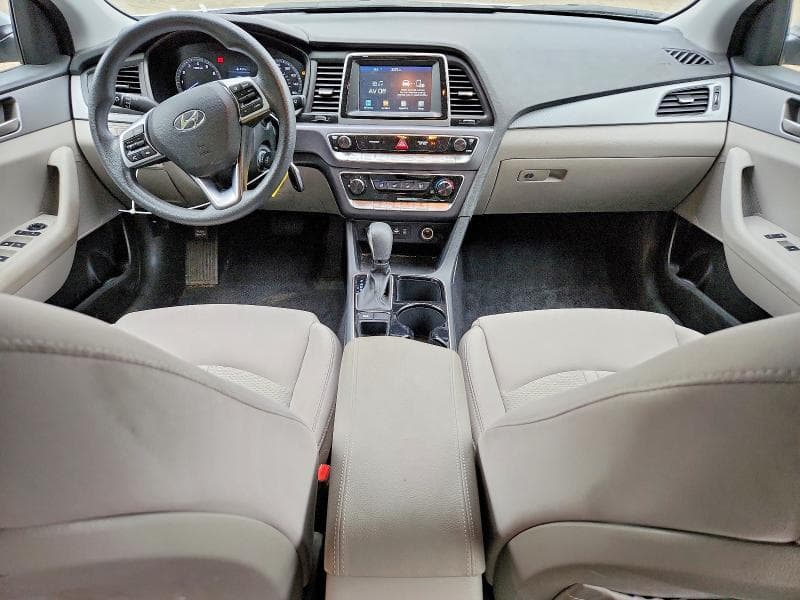2019 HYUNDAI SONATA SE 8