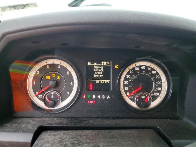 2018 RAM 1500 ST 9