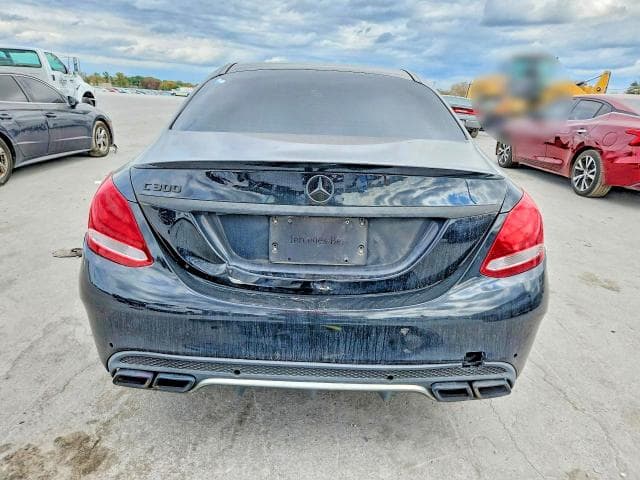 2017 MERCEDES-BENZ C 300 6