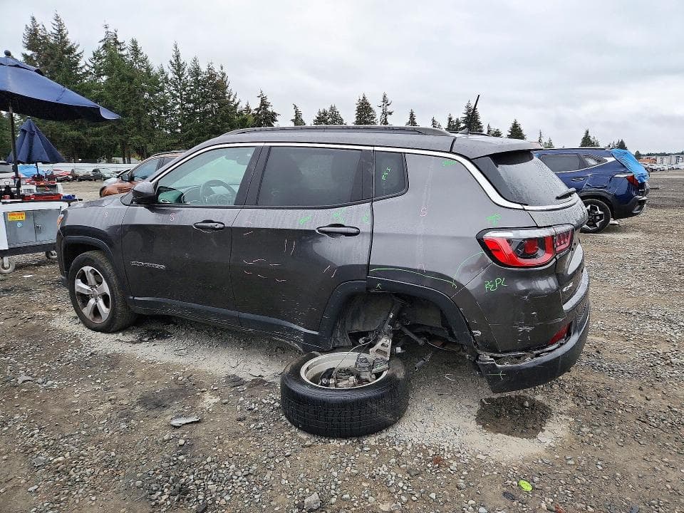 2018 JEEP COMPASS LATITUDE 2