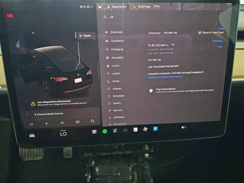 2022 TESLA MODEL Y 9
