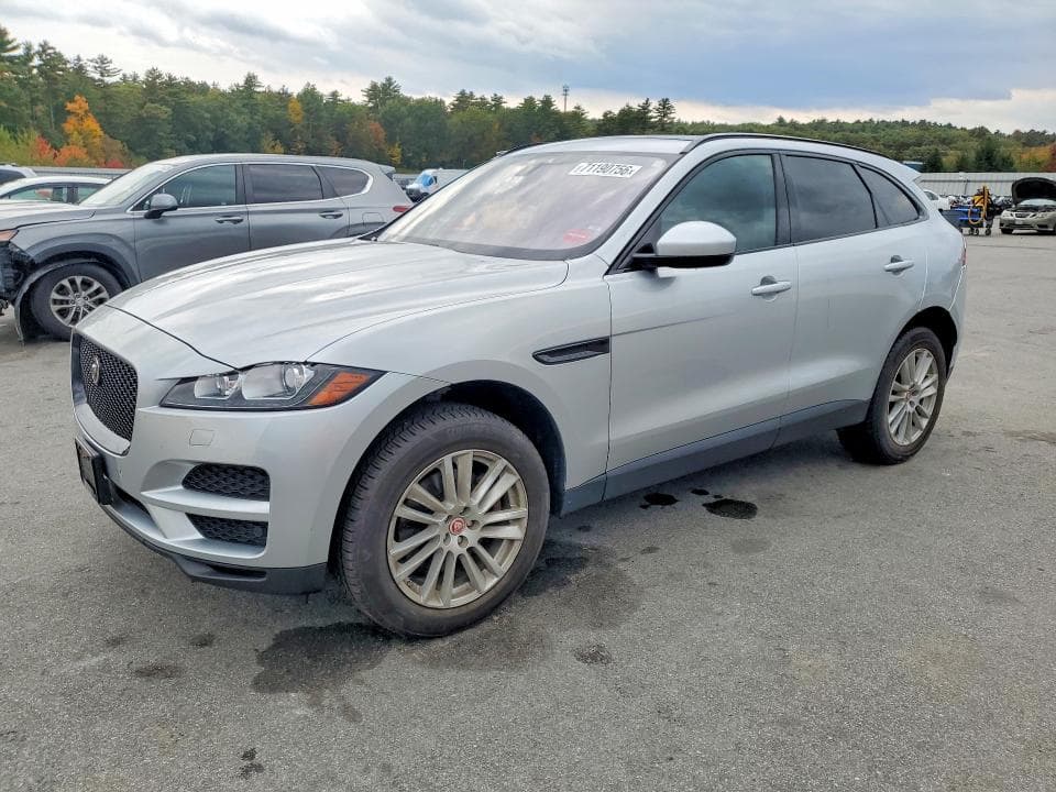 2017 JAGUAR F-PACE PRESTIGE - 1