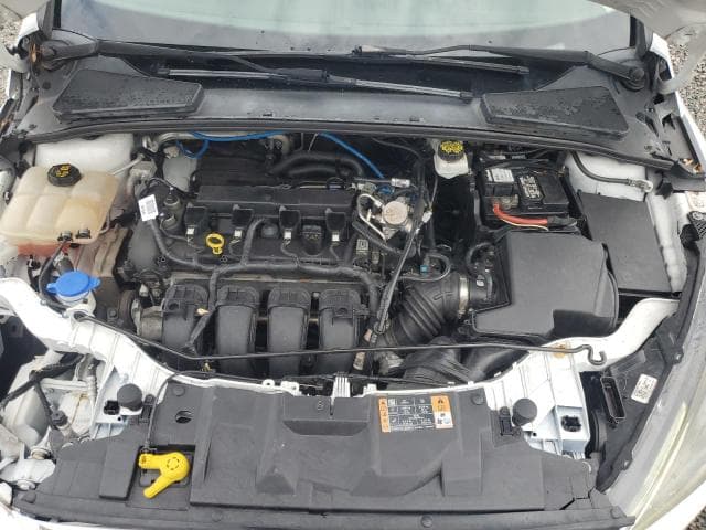 2018 FORD FOCUS SE 11