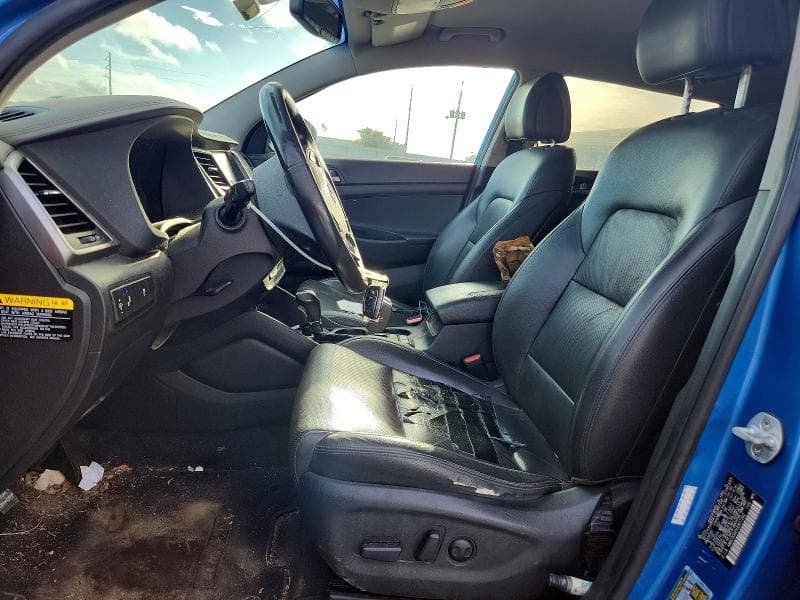 2017 HYUNDAI TUCSON SE PLUS 7