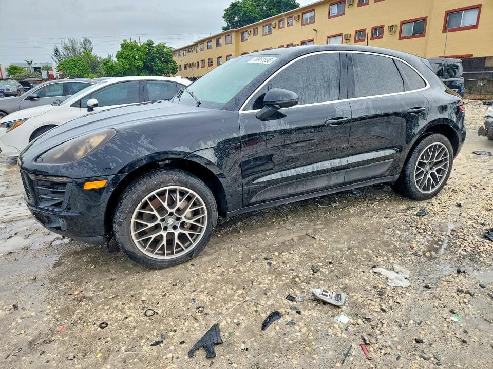 2017 PORSCHE MACAN S - 1