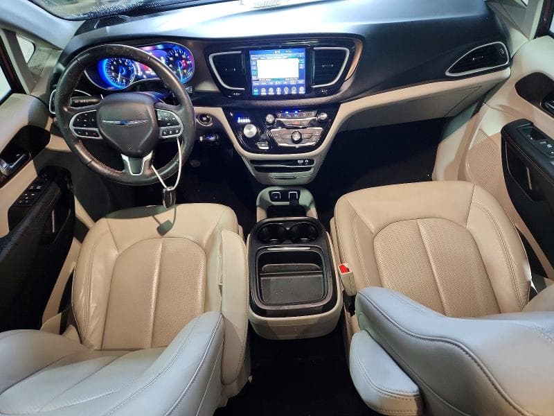 2019 CHRYSLER PACIFICA TOURING L 8