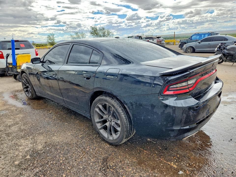 2022 DODGE CHARGER SXT 2