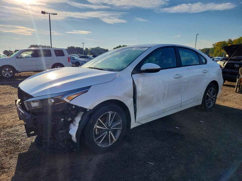 2022 KIA FORTE LXS