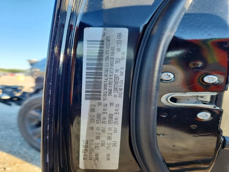 2019 RAM 1500 CLASSIC SLT 12