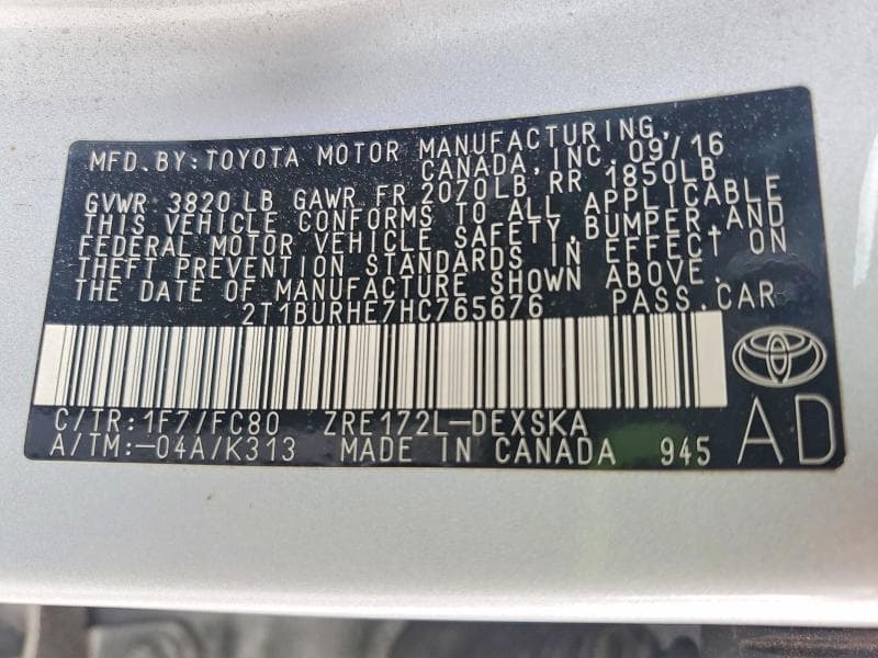 2017 TOYOTA COROLLA SE 12