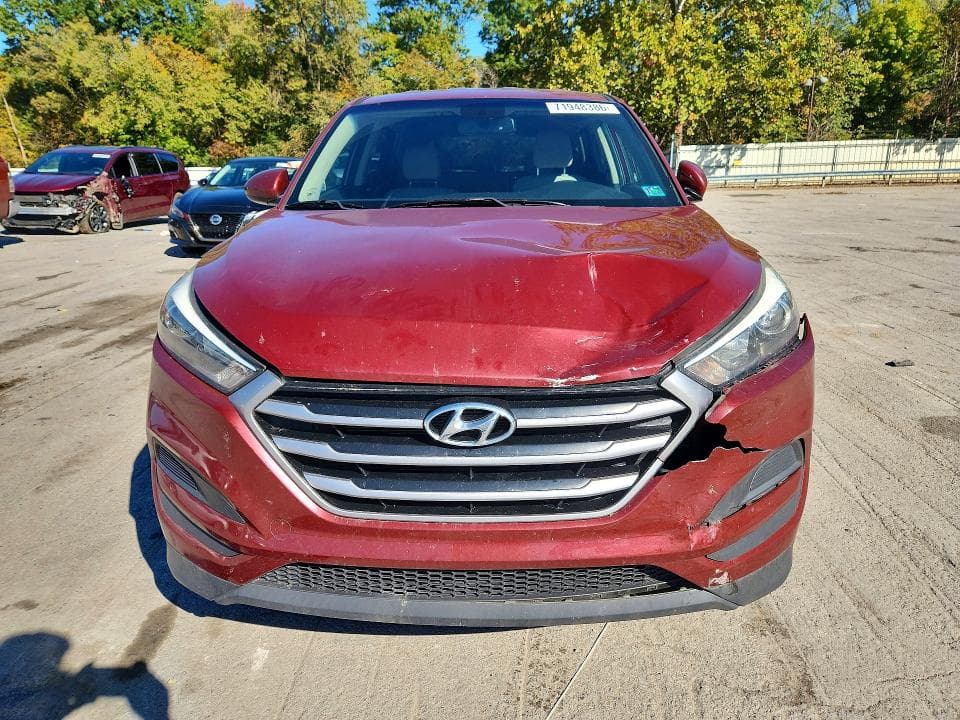 2018 HYUNDAI TUCSON SE 5