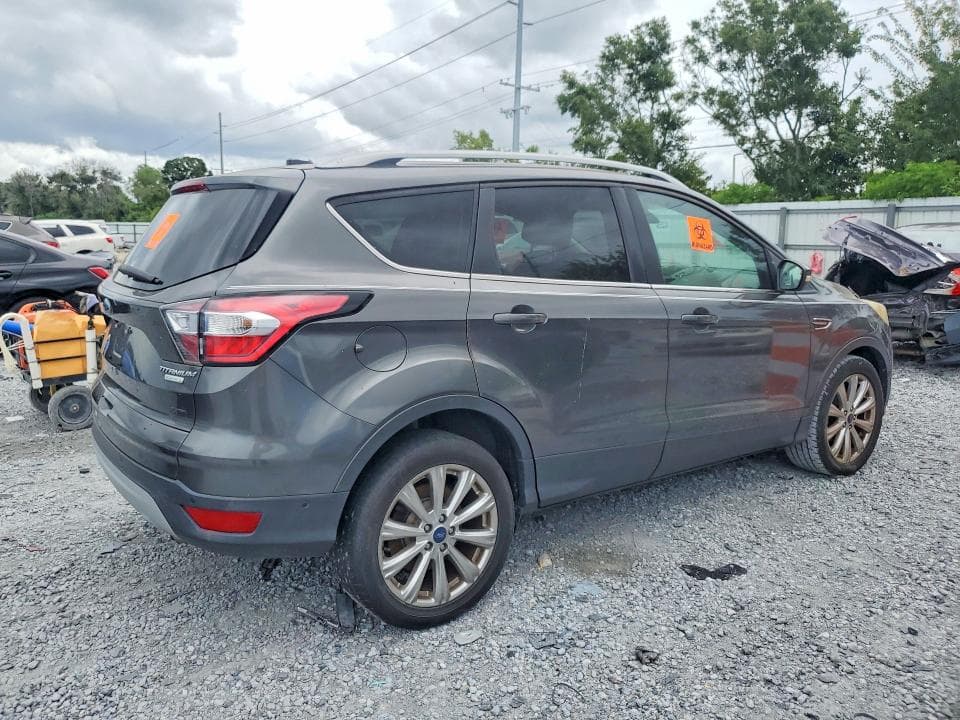 2017 FORD ESCAPE TITANIUM 3