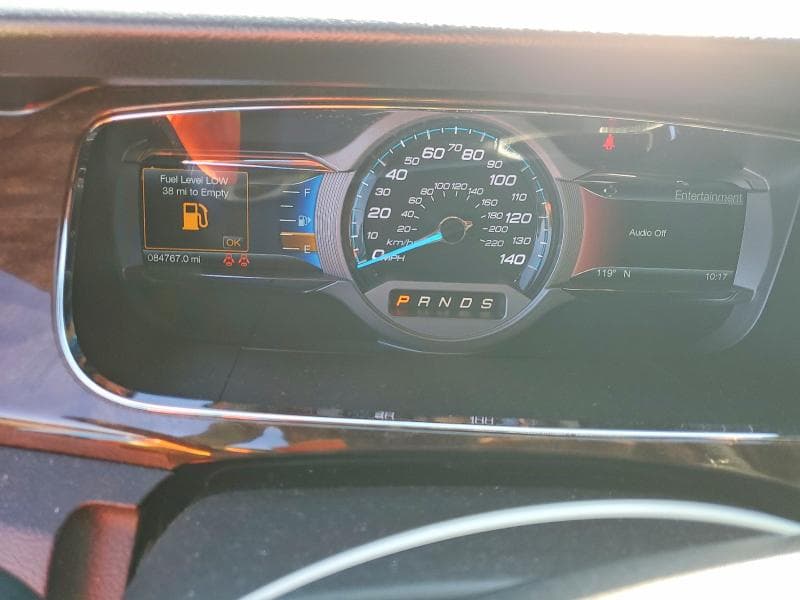 2019 FORD TAURUS LIMITED 9