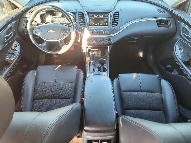 2017 CHEVROLET IMPALA LT 8