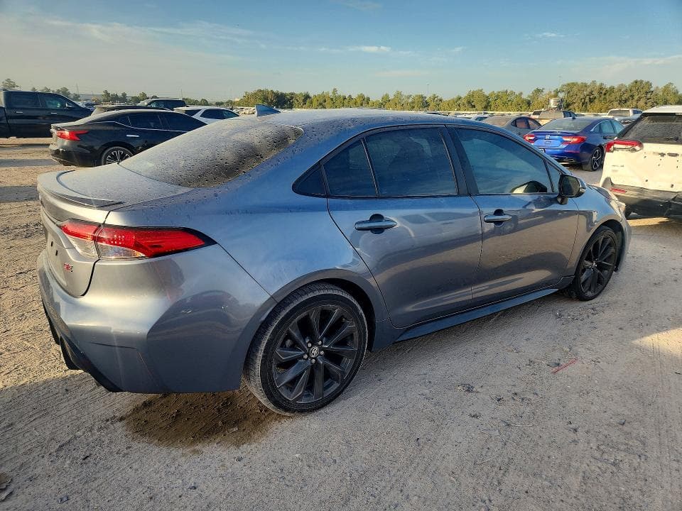 2024 TOYOTA COROLLA SE 3