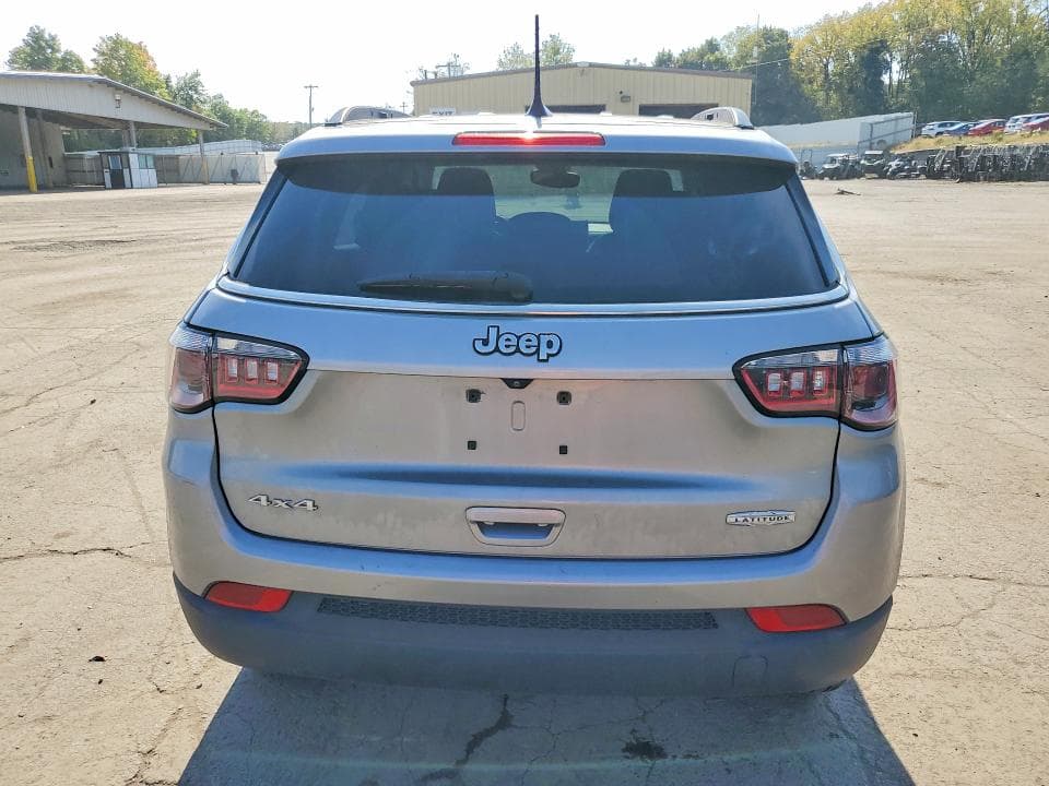 2022 JEEP COMPASS 6