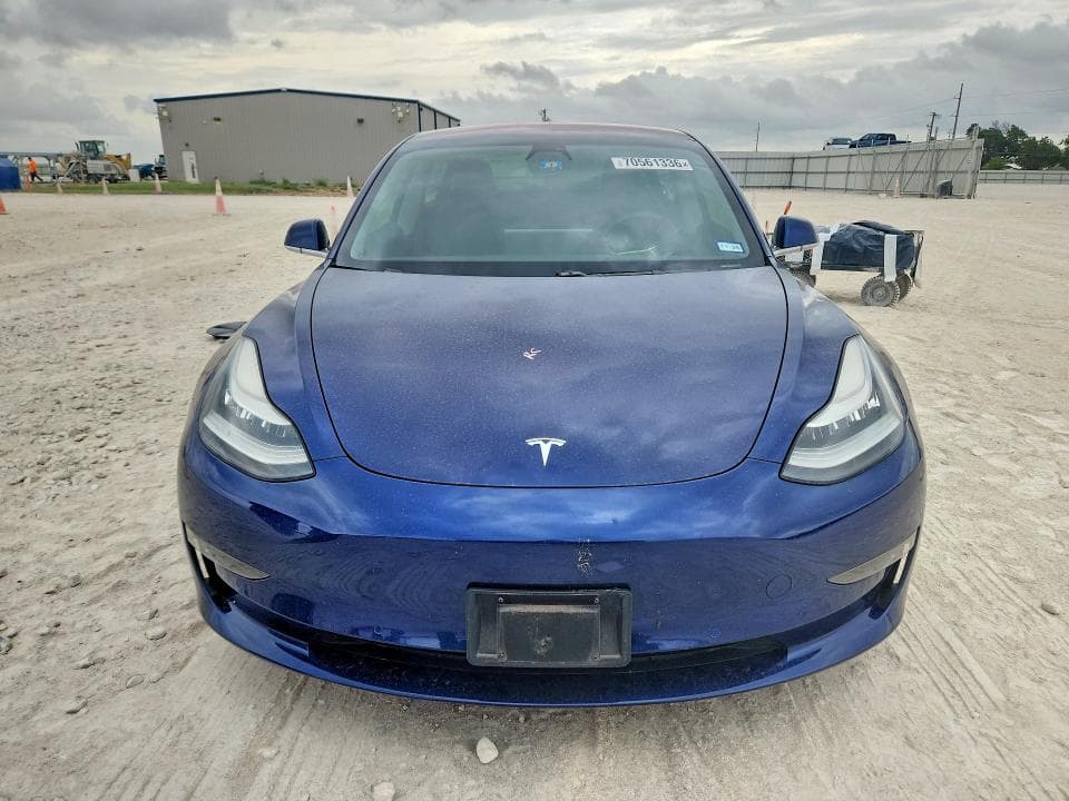 2018 TESLA MODEL 3 5