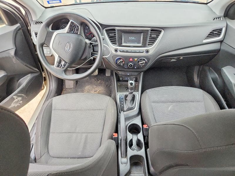 2018 HYUNDAI ACCENT SE 8