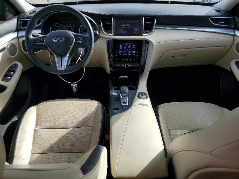 2019 INFINITI QX50 ESSENTIAL 8