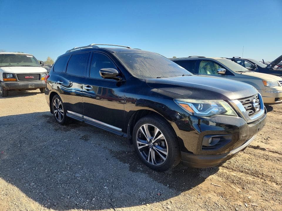 2017 NISSAN PATHFINDER PLATINUM 4
