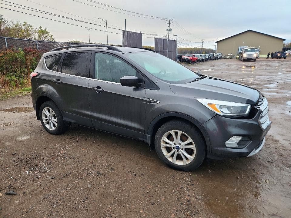 2018 FORD ESCAPE SE 4