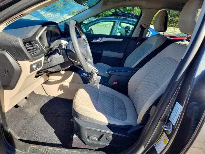 2020 FORD ESCAPE SE 7