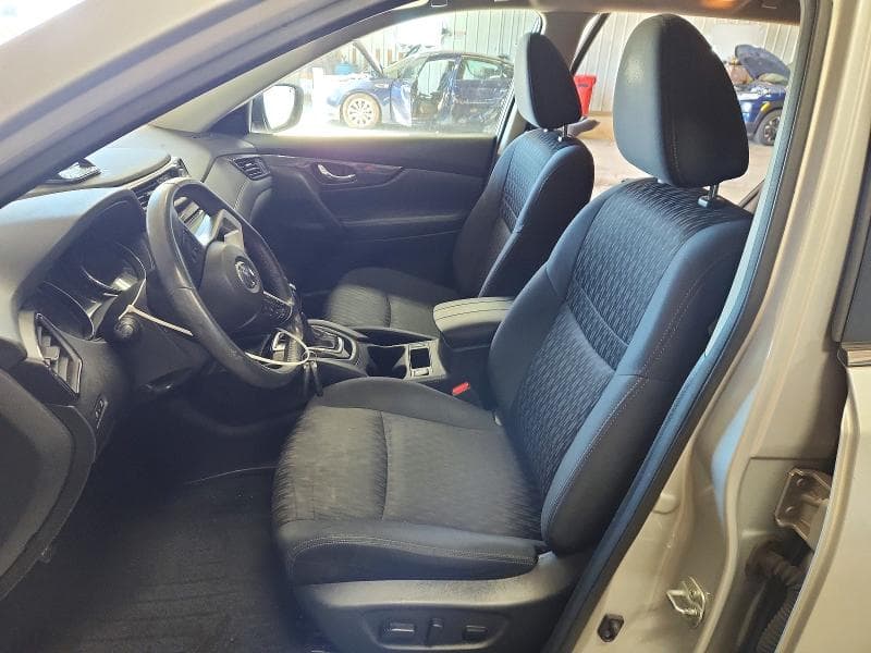 2017 NISSAN ROGUE SV 7