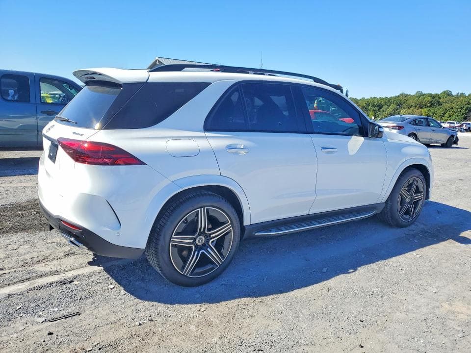 2026 MERCEDES-BENZ GLE 3