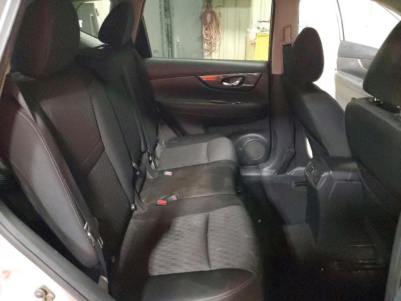 2017 NISSAN ROGUE SV 11