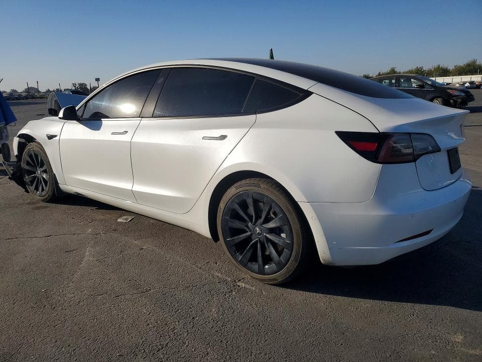 2022 TESLA MODEL 3 2
