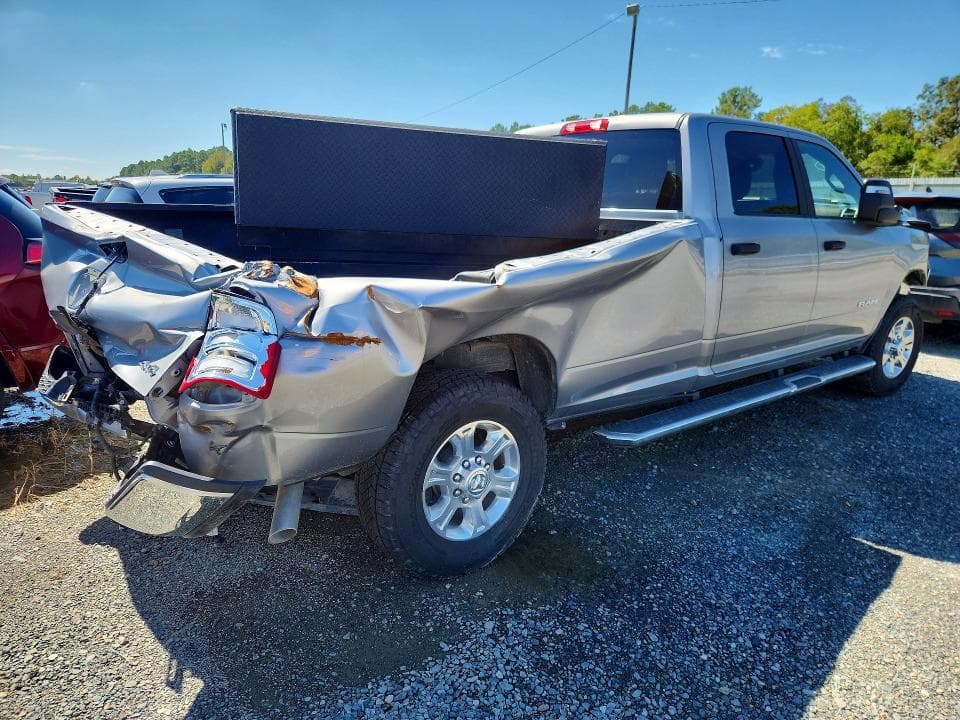2023 RAM 2500 BIG HORN 3